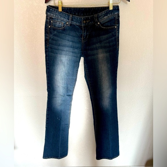 Express Bootcut Jeans - Picture 2 of 6